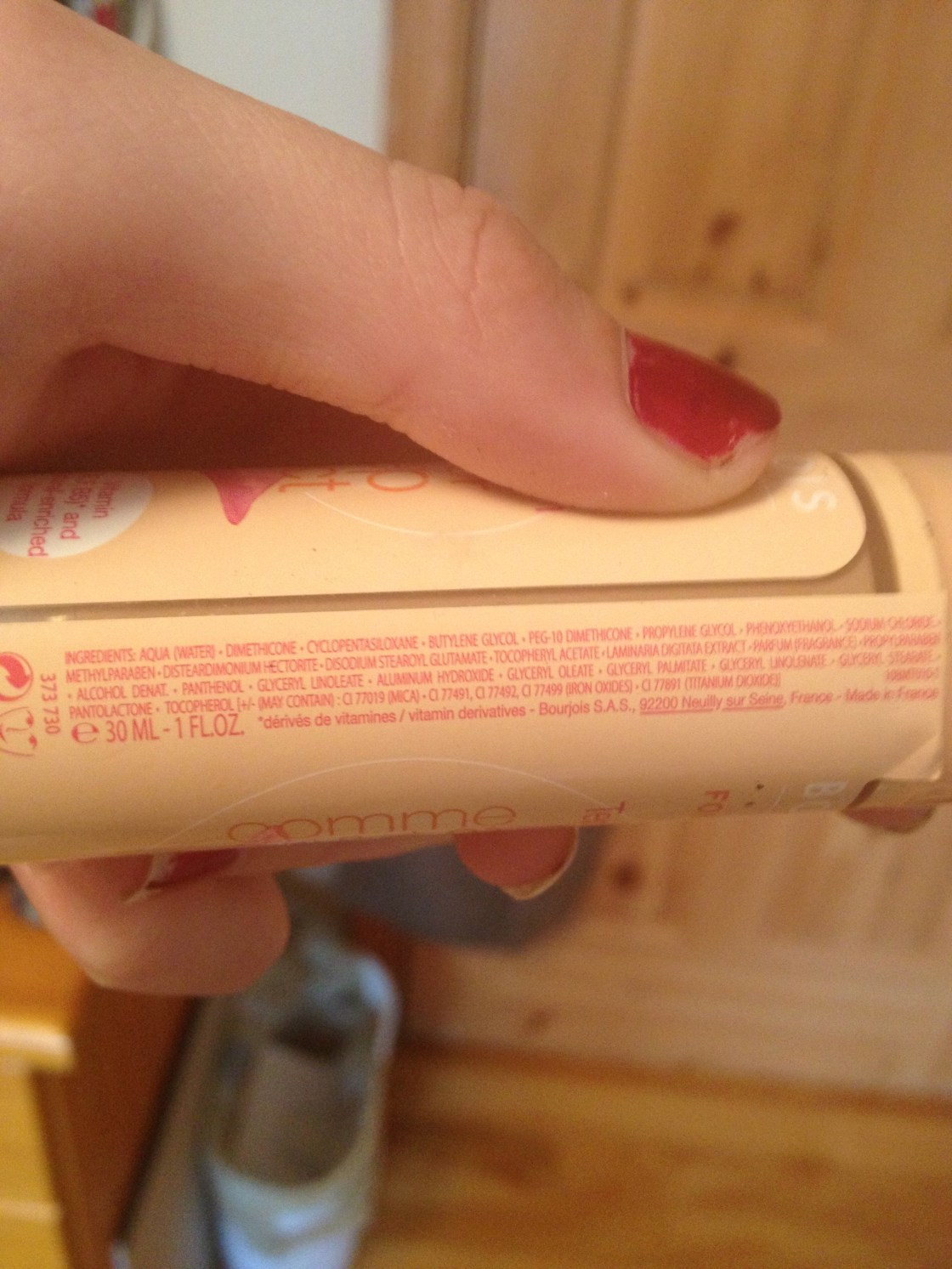 excuse the fingernails :)