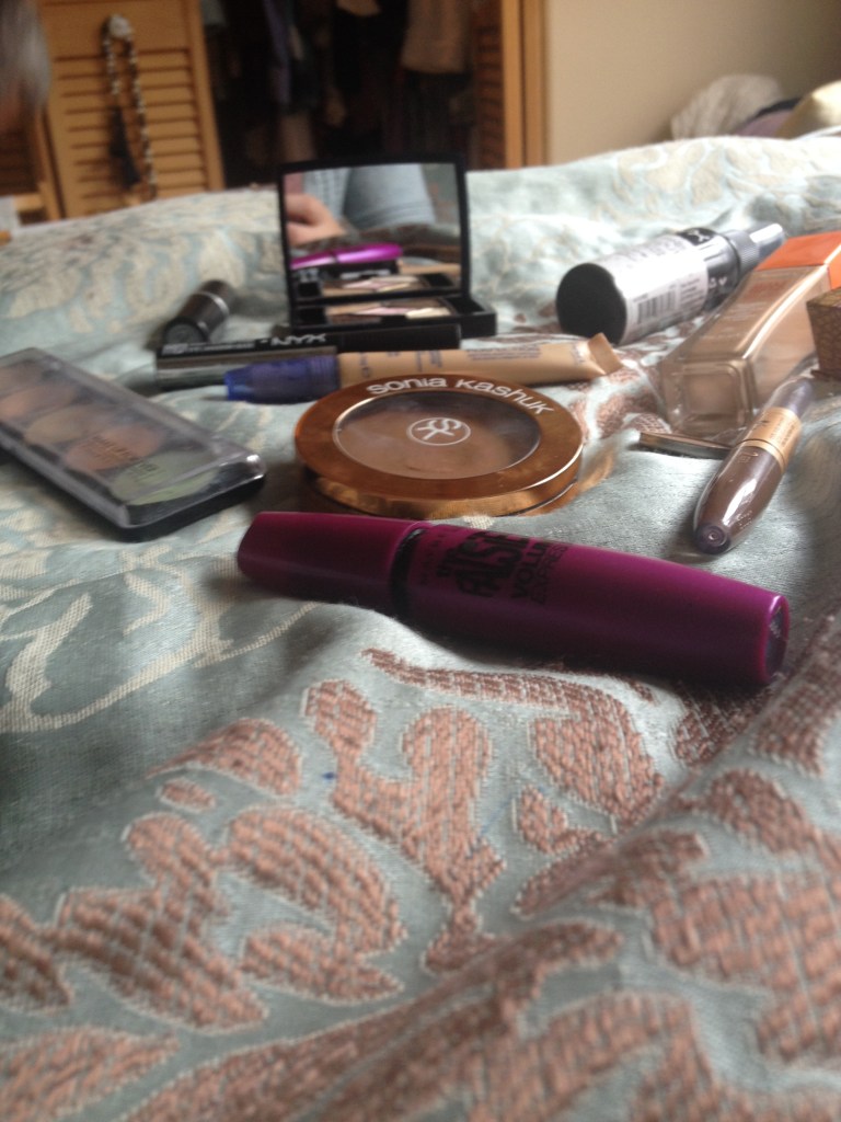 I may or may not have cut Benefit Rockateur out of the frame :)