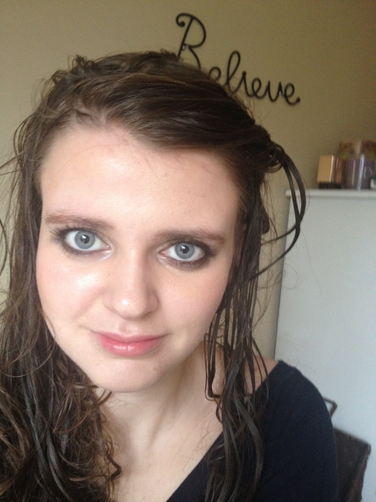 The foundation set with NYX Dewy Finish Setting Spray and concealer just underneath the eyes