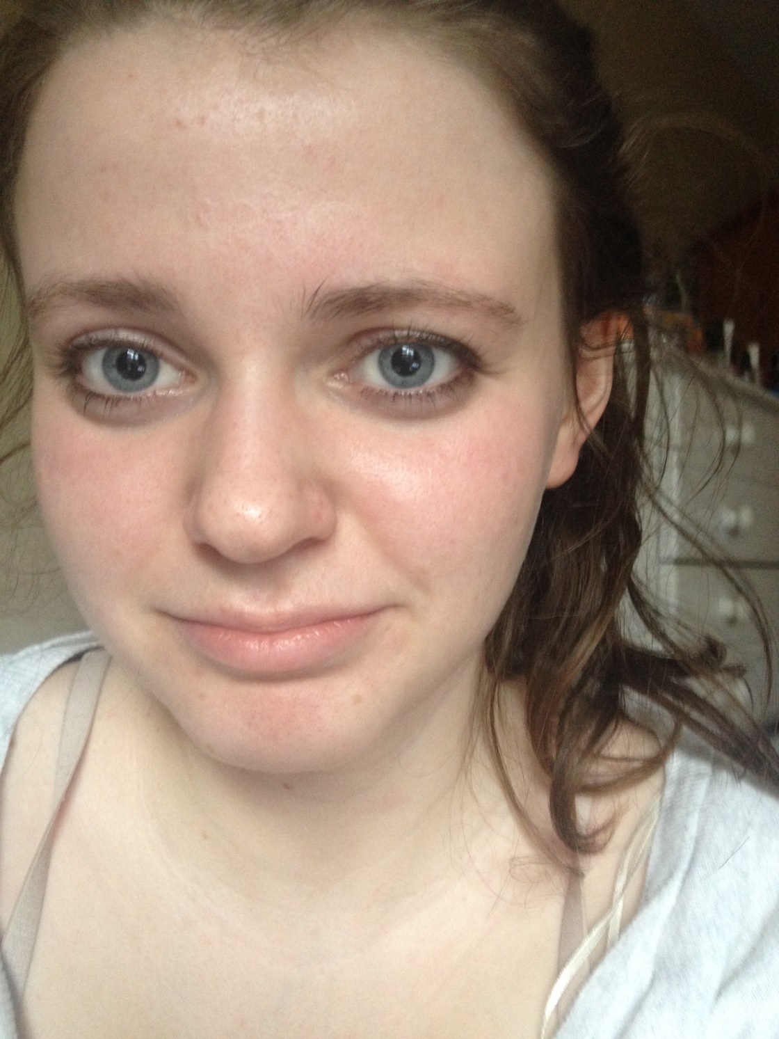 the authentic "no-makeup face"