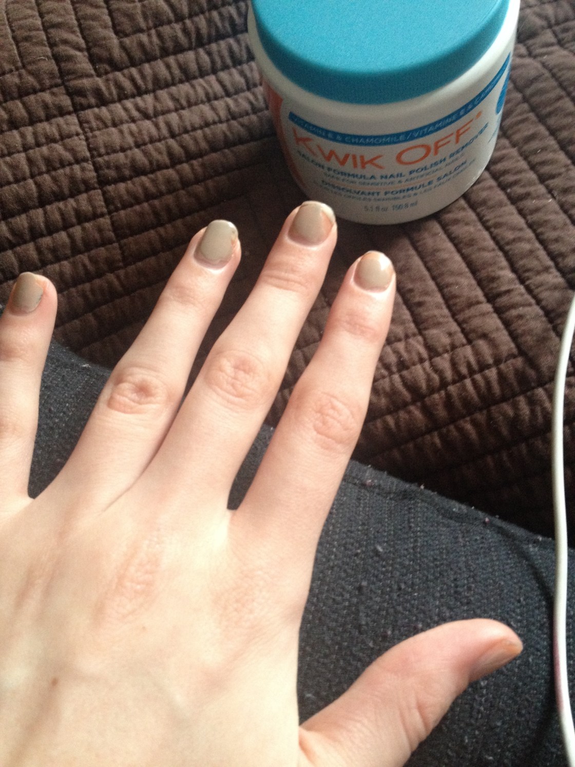 most frightening application of Essie Sand Tropez and my latest love in tub form