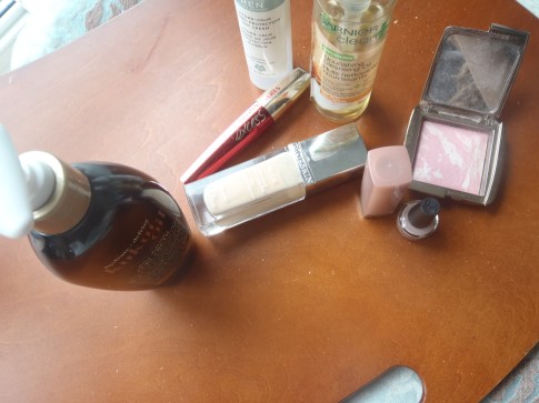 OLYMPUS DIGITAL CAMERA